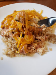 Slow Cooker Salsa Chicken, a healthy dinner recipe that's low on calories and big on flavour! #fitandfrugalmommy #fitness #health #healthyrecipes #slowcookermeals