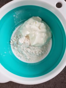 How to Make Two Ingredient Dough #fitandfrugalmommy