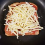 Pizza grilled cheese, a low calorie, healthier lunch option to fight the pizza cravings.