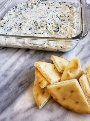 Skinny Spinach Dip, a quick and easy, healthy spinach dip. A low carb, keto dip!