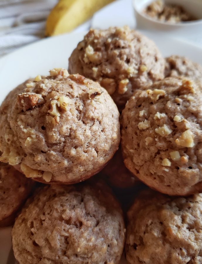 Skinny Banana Walnut Breakfast Muffin, a quick and easy, low calorie, healthy breakfast recipe that's easy to meal prep and great for on the go.